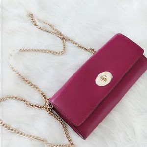 【Sold】Coach woc in fuchsia